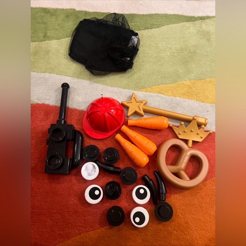 LEGO x Target Snowman Minifig Building Set